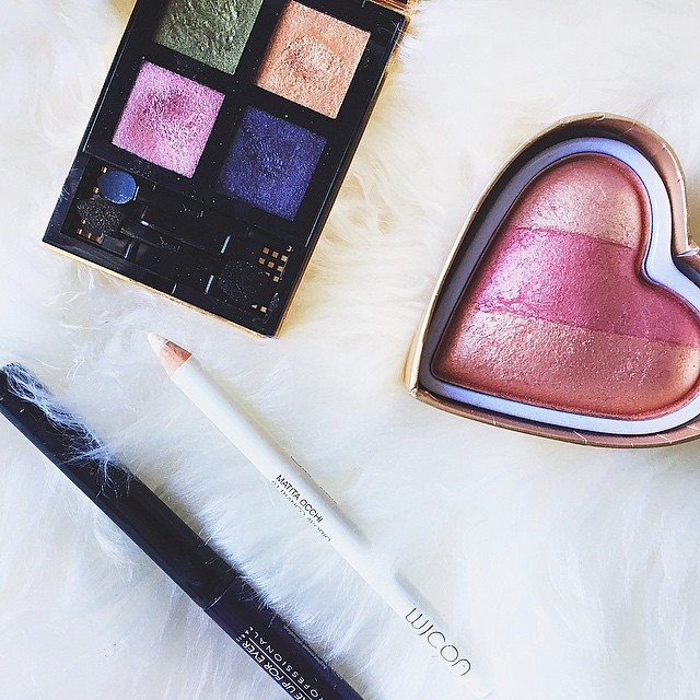 Makeup of the day #hearts #ysl @yslbeauty