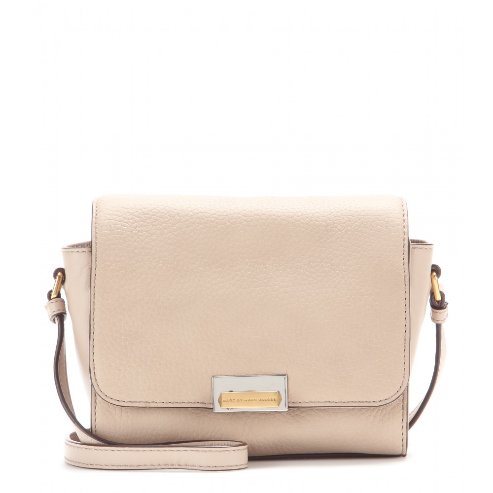 P00105786-Jessica-leather-shoulder-bag-STANDARD