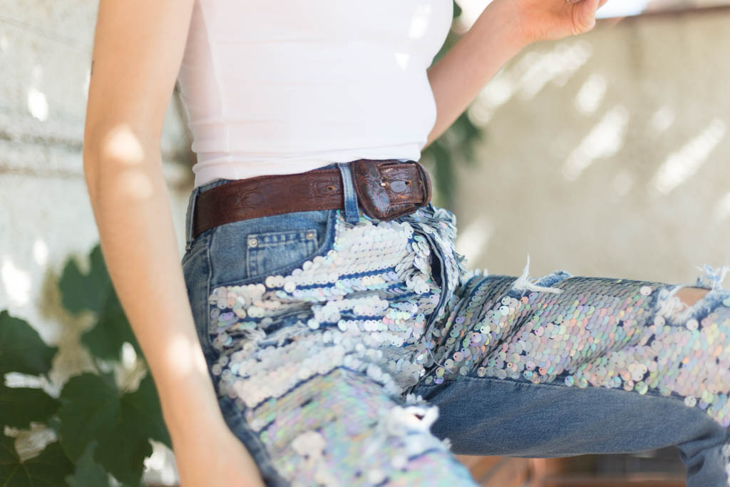 MOM jeans con paillettes olografiche