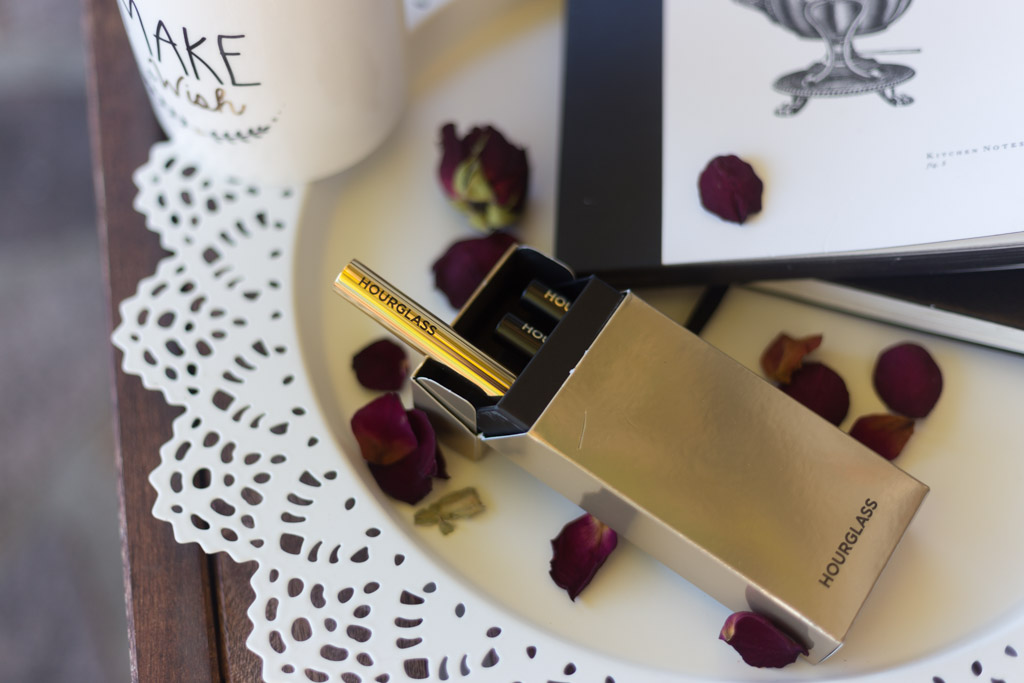 Confession Lipstick di Hourglass recensione