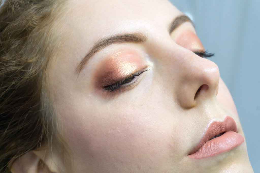 dreamy eyeshadow palette nabla makeup