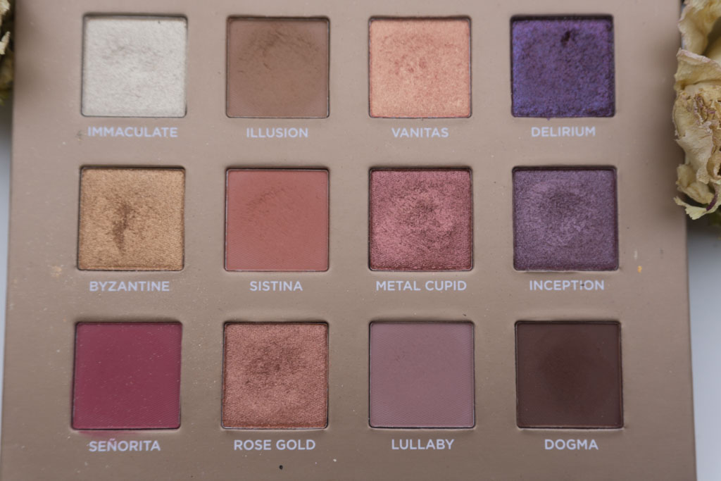 dreamy eyeshadow palette nabla