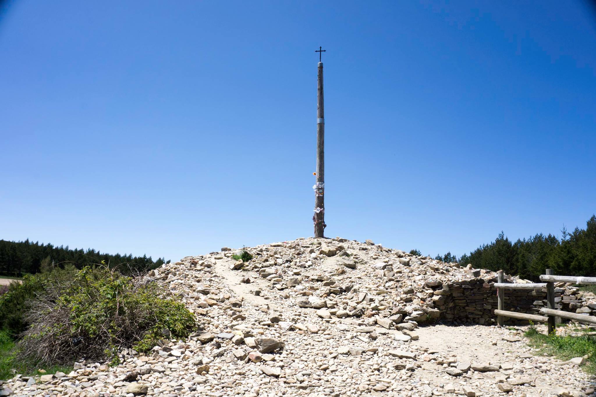 cruz de hierro cammino di santiago