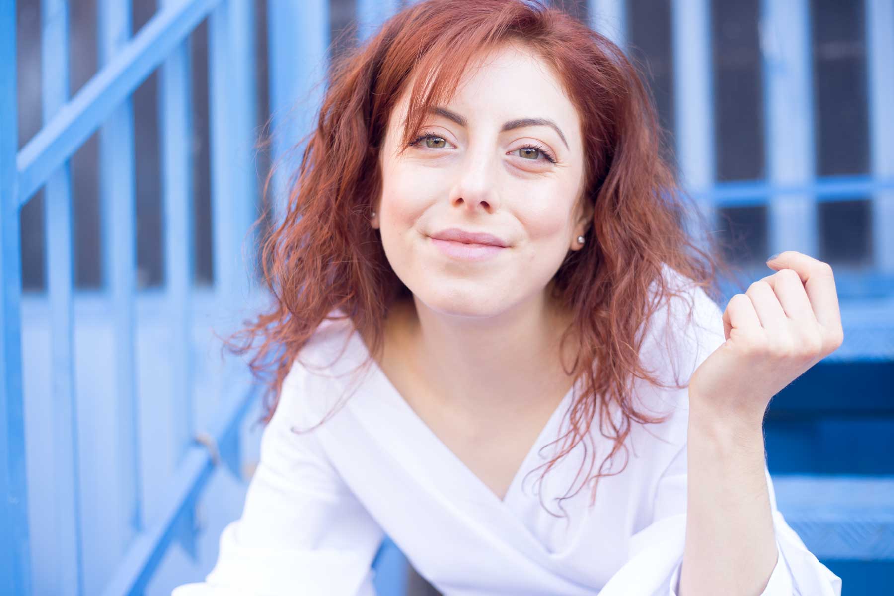 camicia bianca maniche a sbuffo