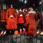 mostra di Dior a Parigi museo delle arti decorative