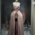 mostra di Dior a Parigi museo delle arti decorative