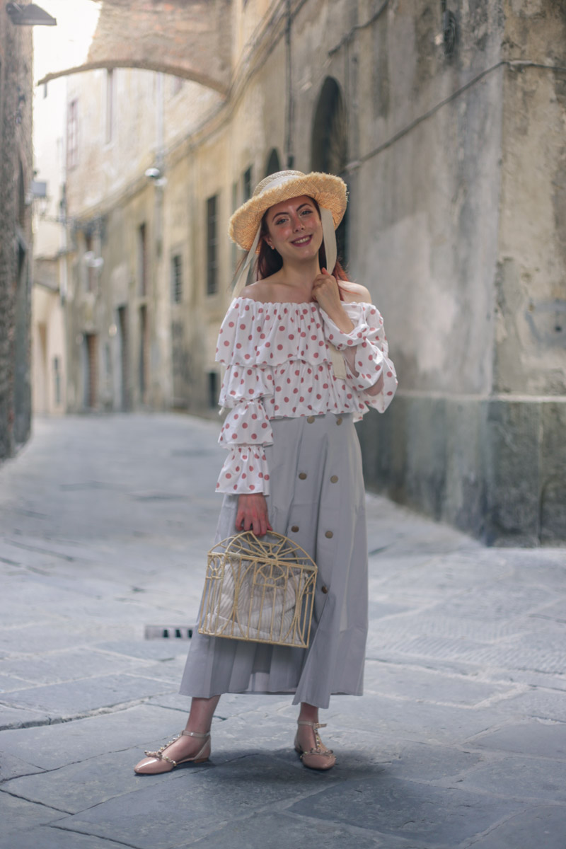 Outfit per la città: i miei must haves sono cappello di paglia e gonna lunga