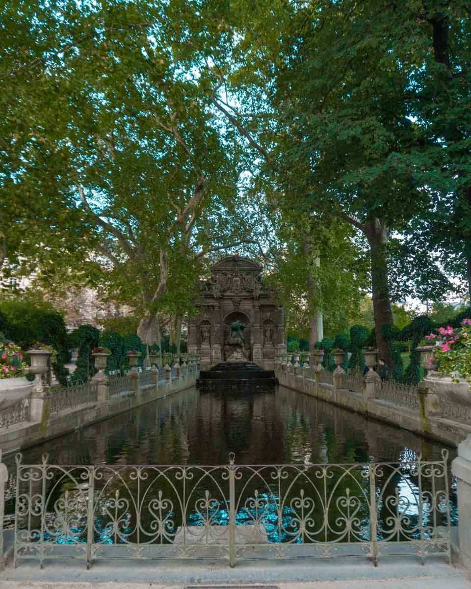fontana dei medici giardini di lussemburgo
