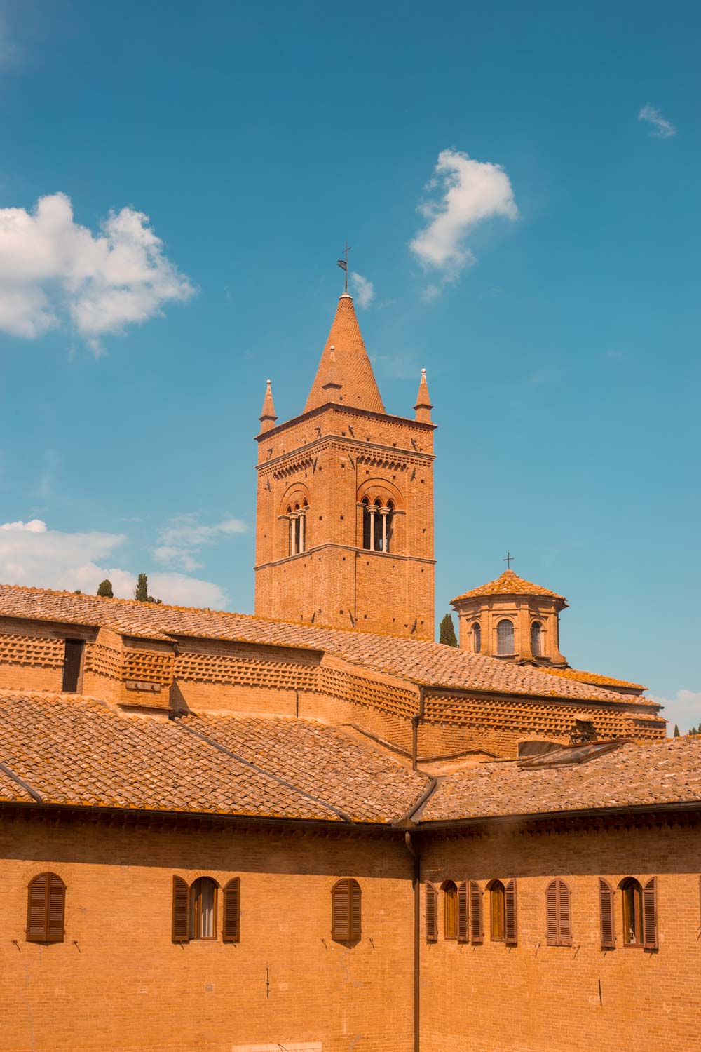 abbazia monte oliveto maggiore