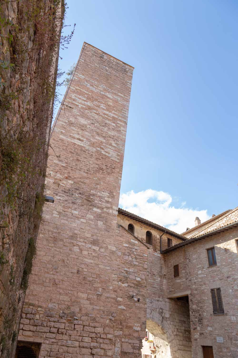 porta consolare spello