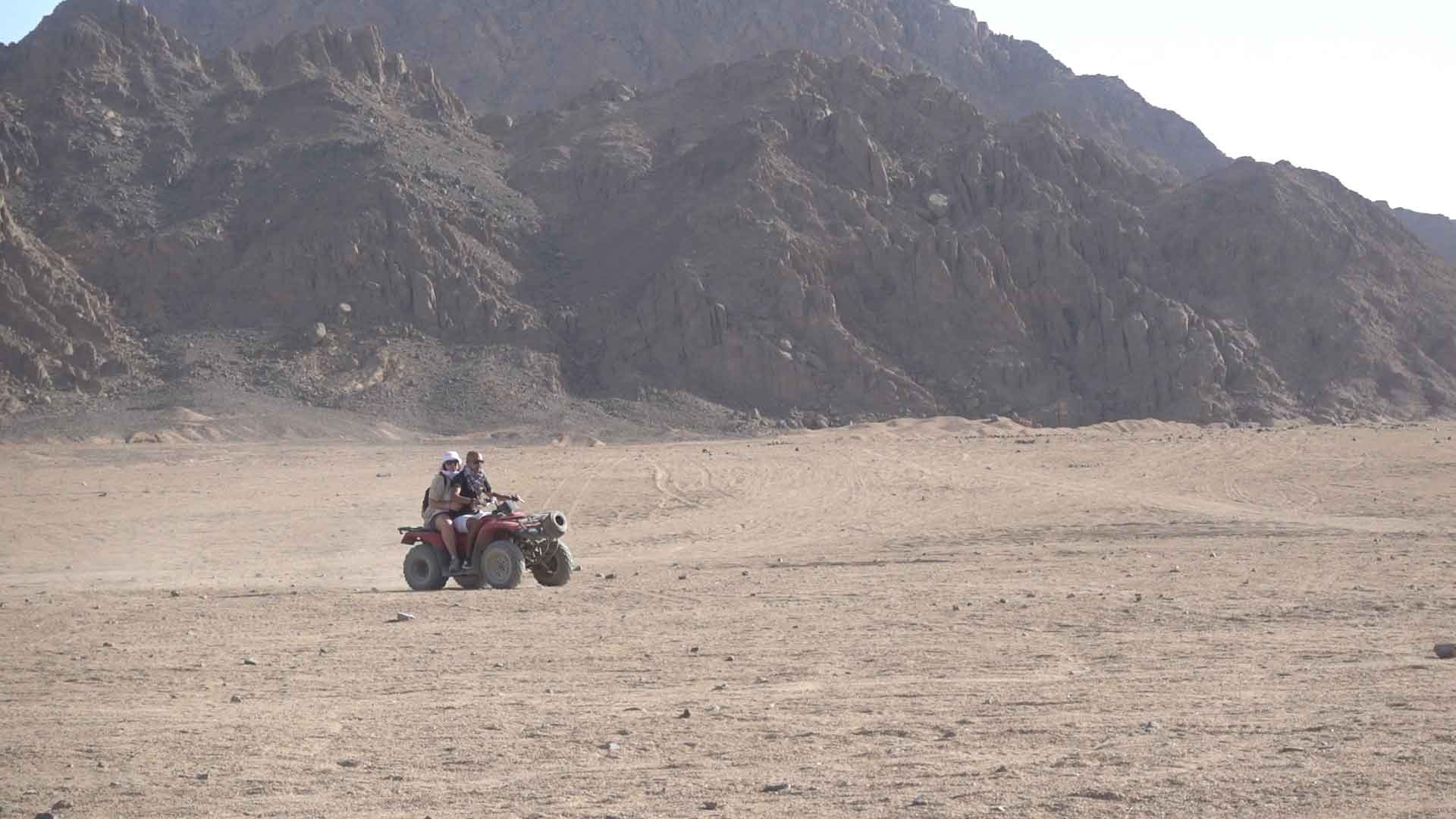 quad nel deserto del sinai