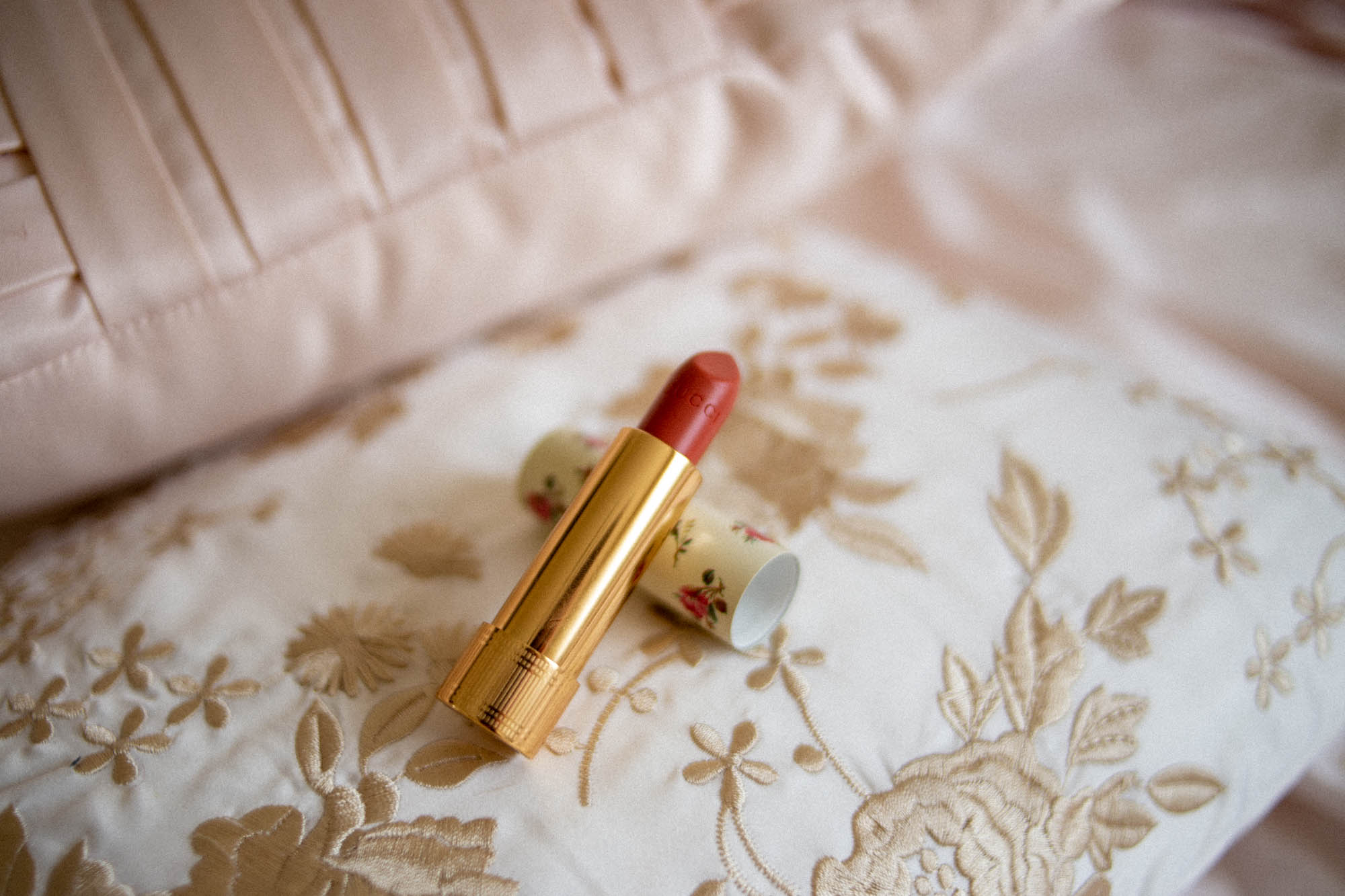 rossetto gucci beauty katrin sand recensione